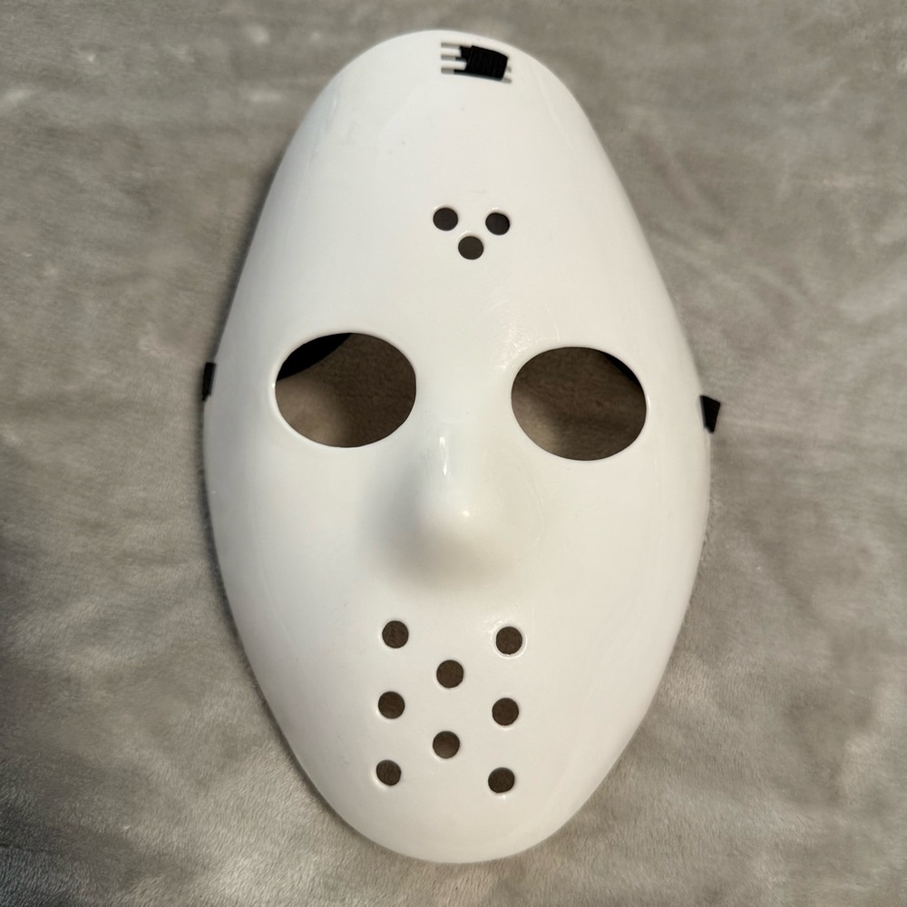 White Jason Hockey Mask Scary Horror Costume Prop Halloween Party Cosplay